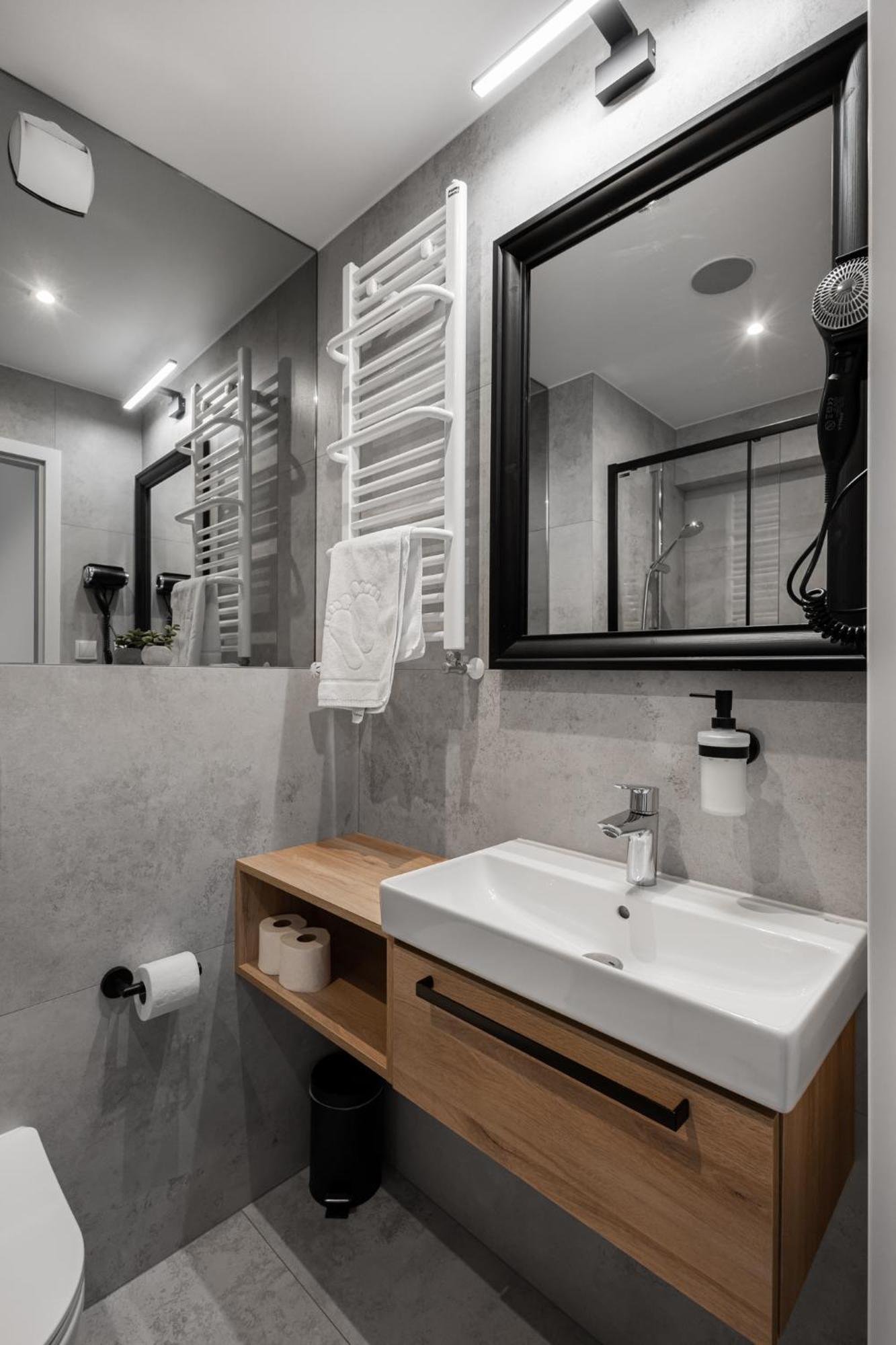 Apartamenty Wolnosci 6 Self Check-In 24H 波兹南 外观 照片